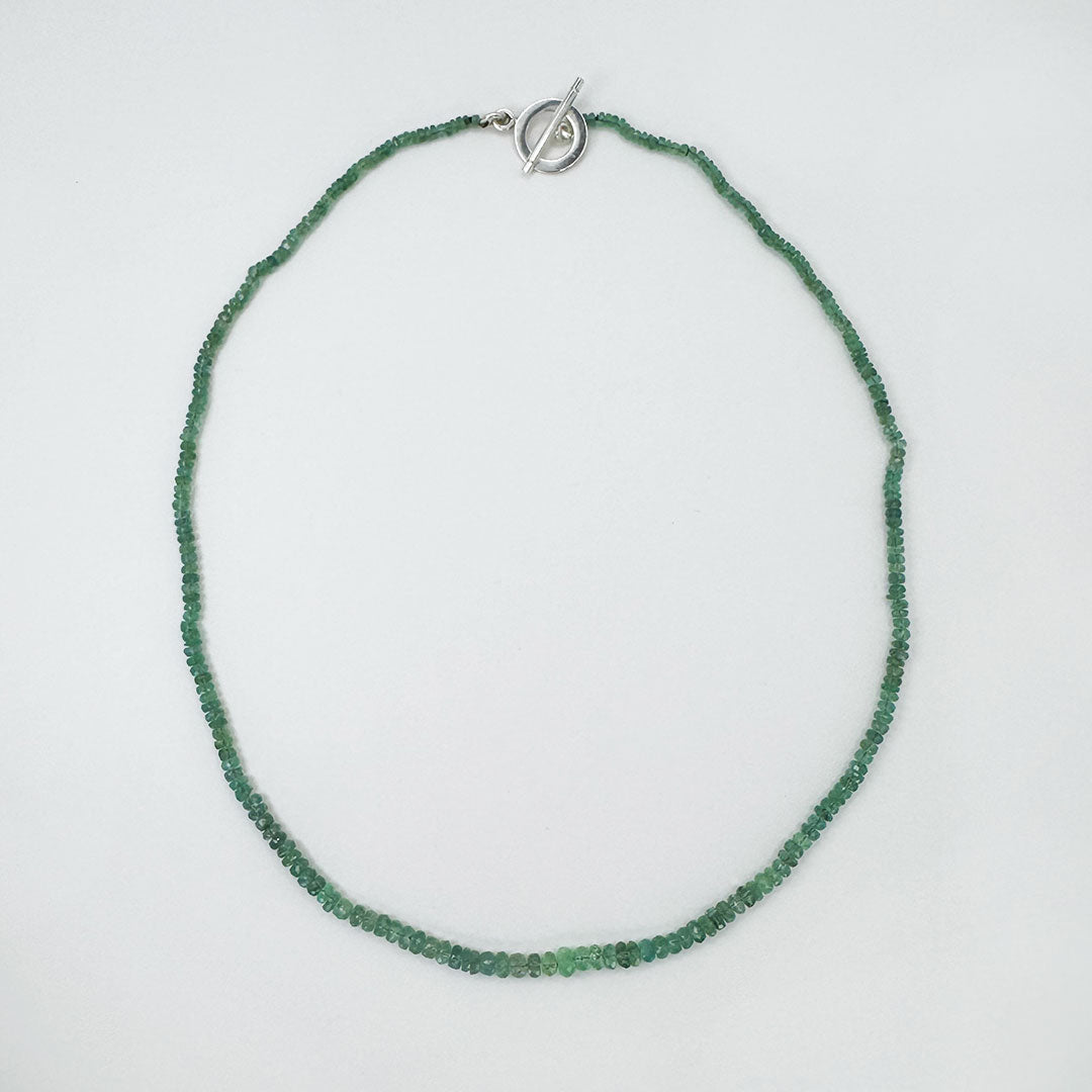Collar esmeraldas.