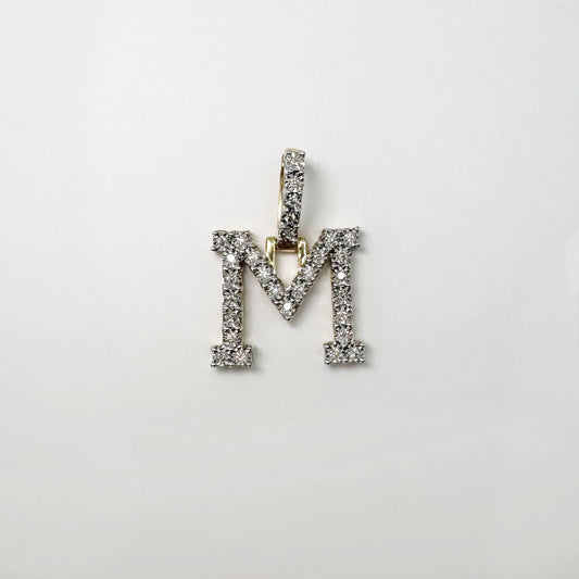 Dije letra "M" Bold XL