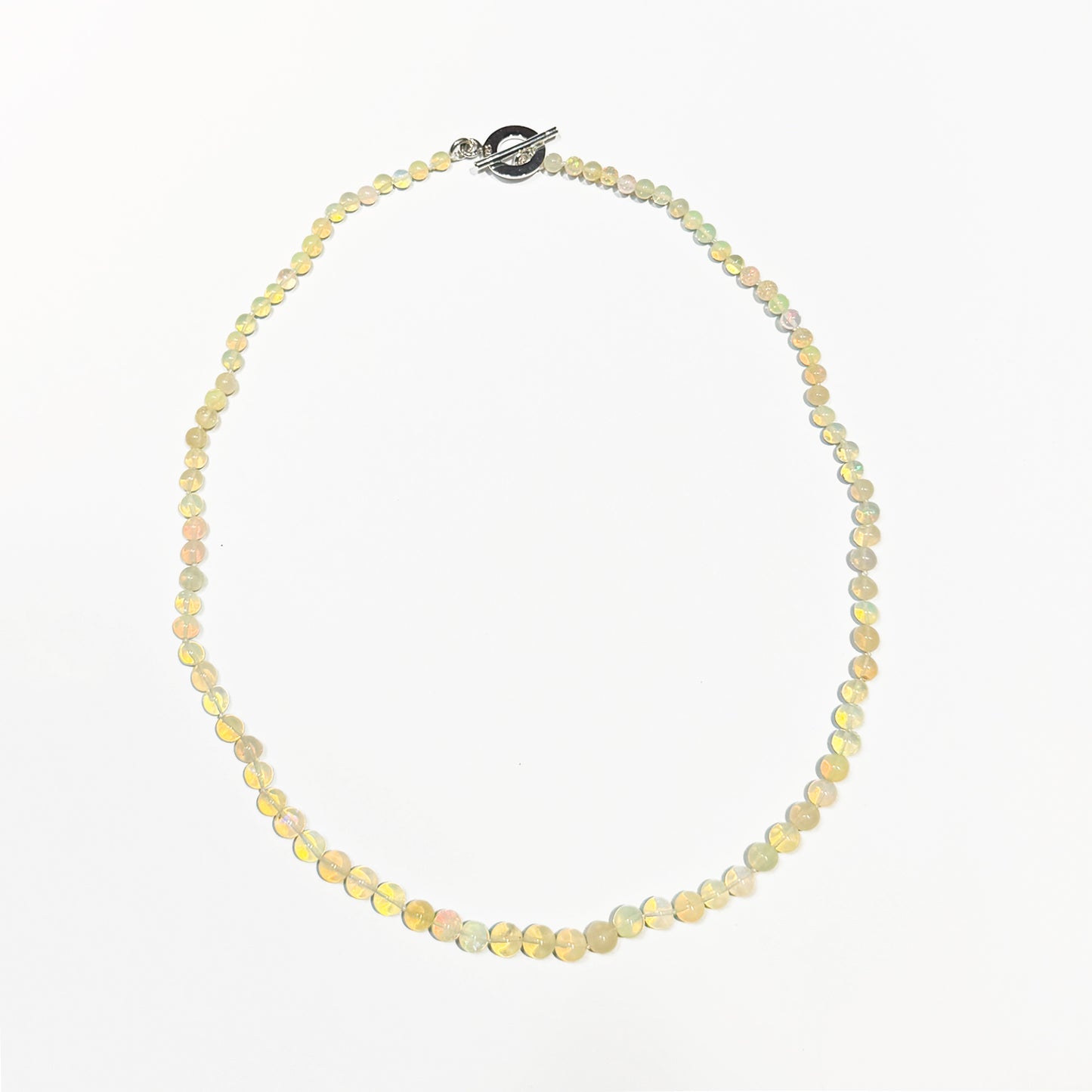 Collar ópalo.