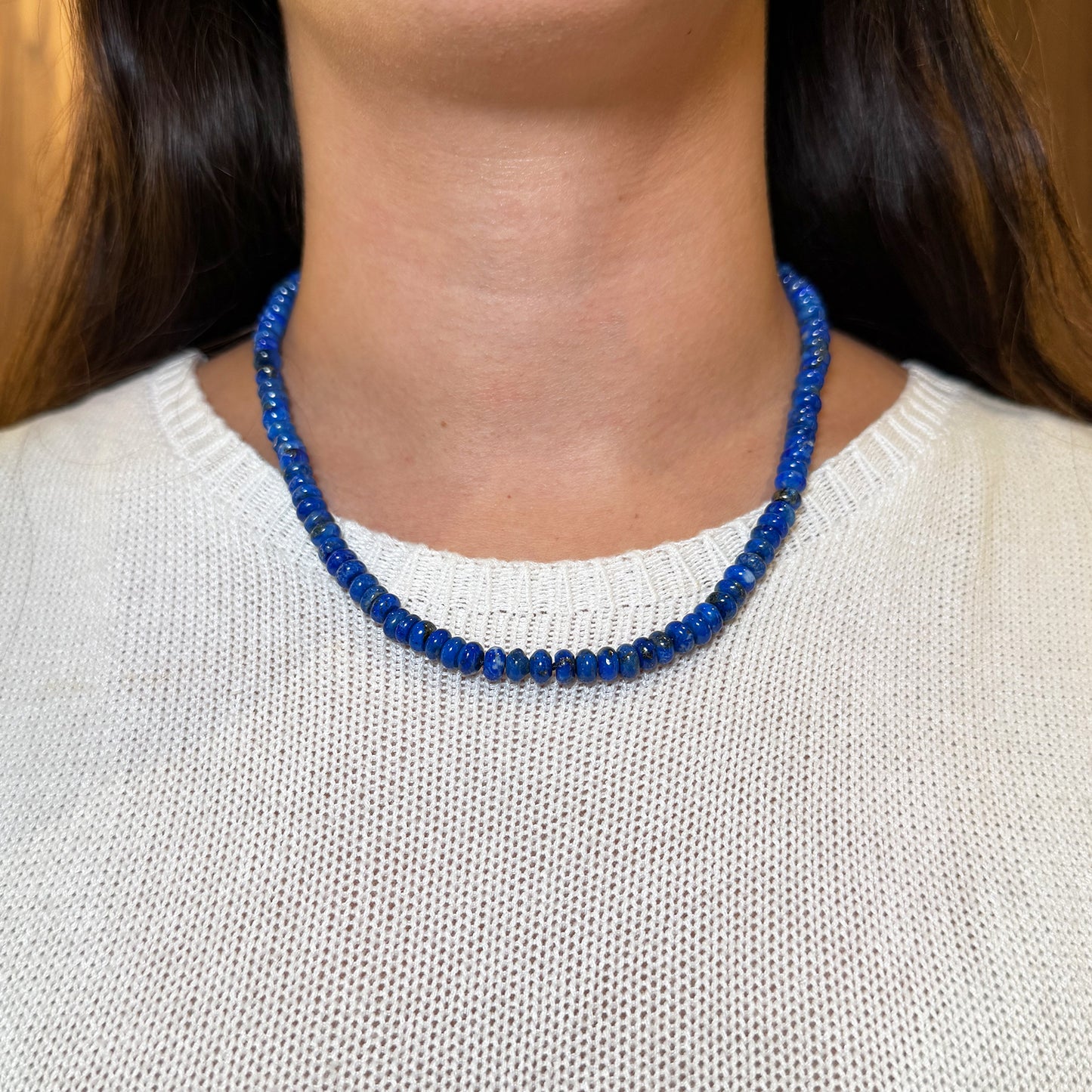 Collar lapislázuli.