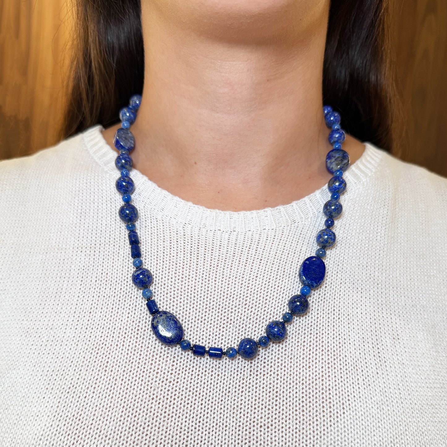 Collar lapislázuli.