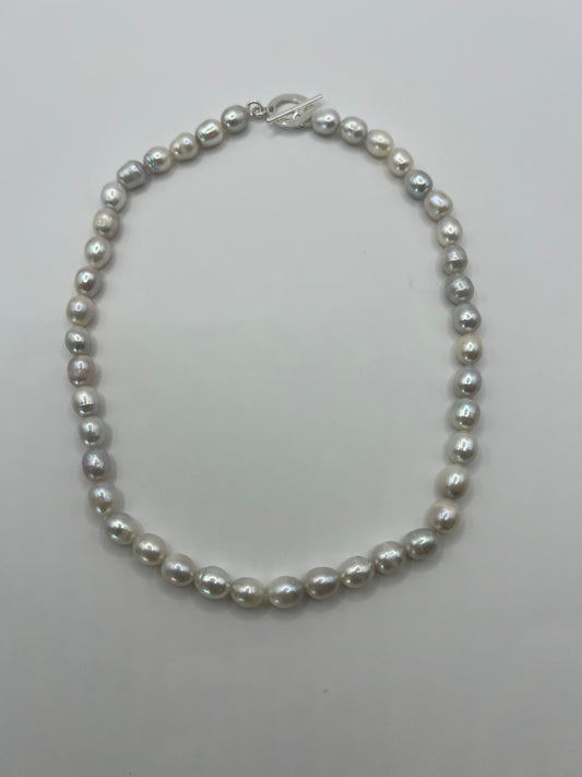 Collar Choker Perlas Calabacin gris C