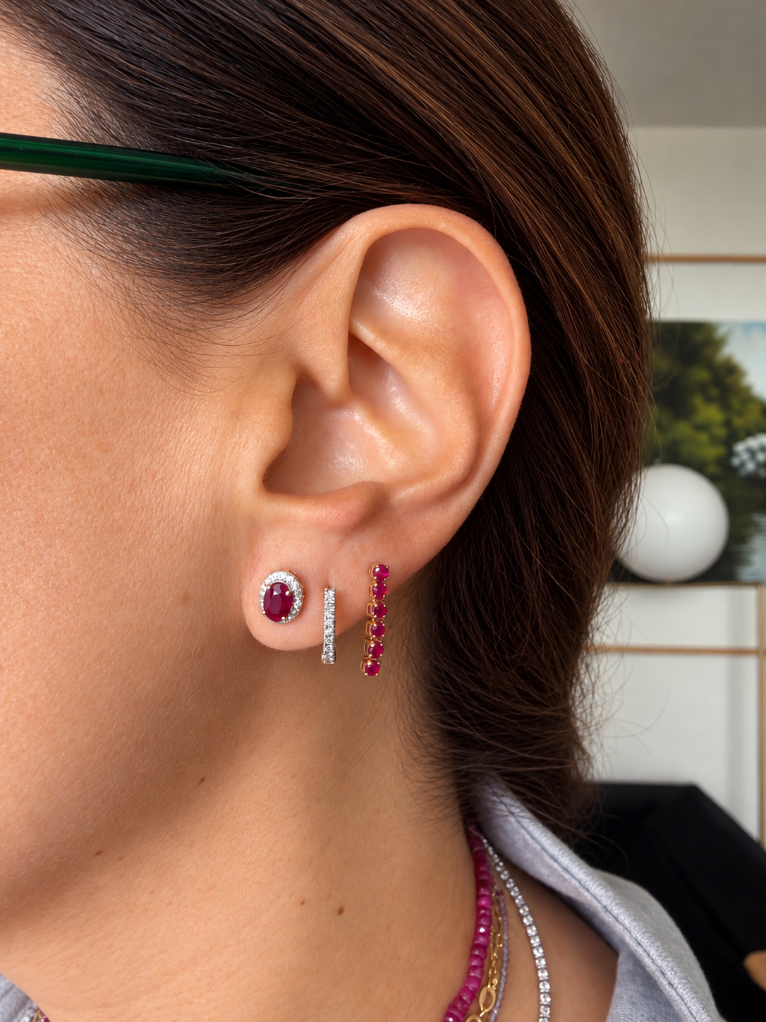 Aretes colgantes rubí en oro 14k CH.