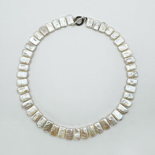 Collar Perla Cultivada Keshi Grande 44