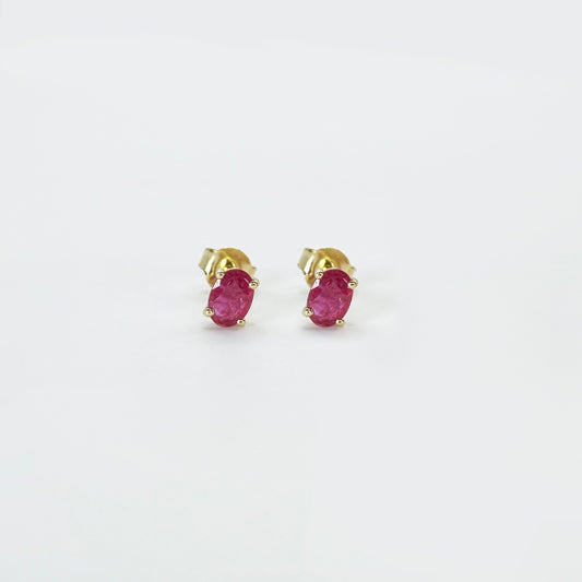 Aretes Rubí Chico