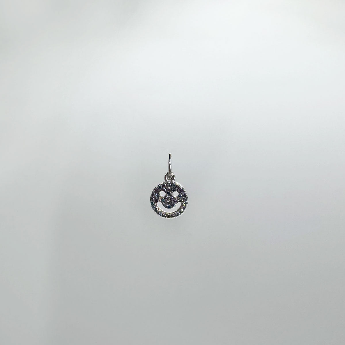 Charm Carita Sonriente de Diamantes