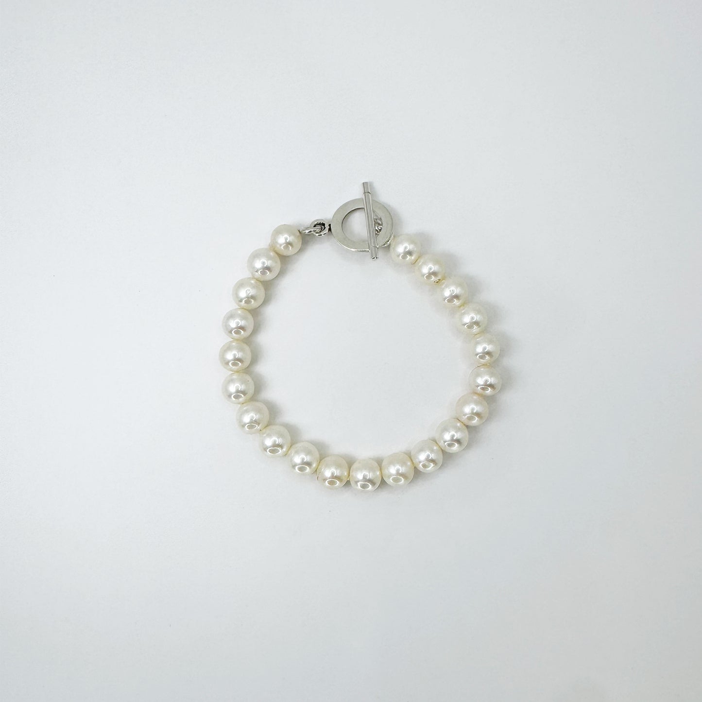 Pulsera perlas clásica 18.