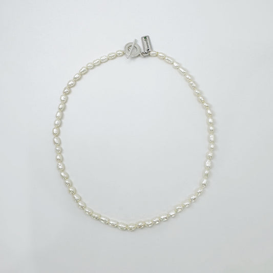 Collar perla cultivada arroz chica 39.