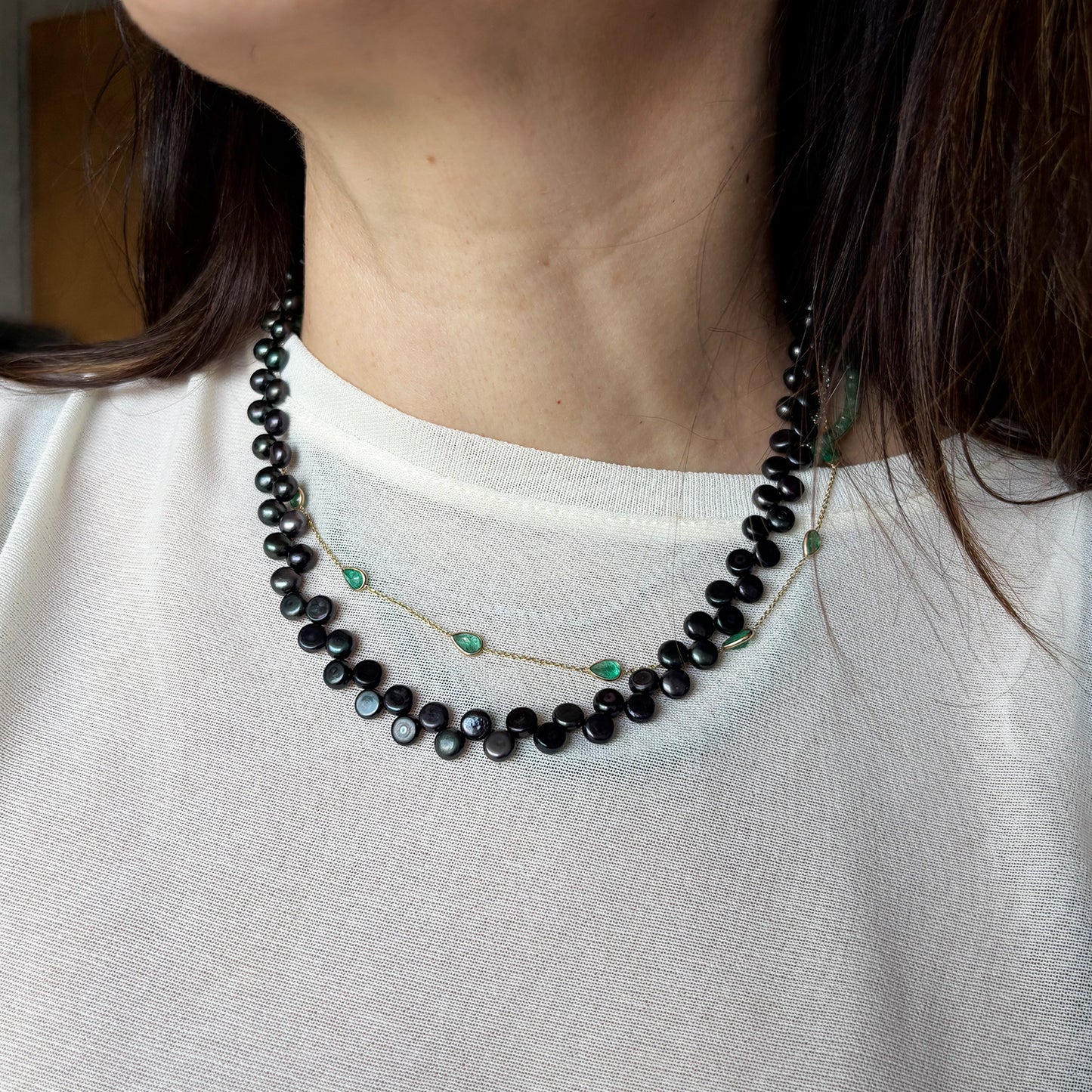 Collar perlas negras.