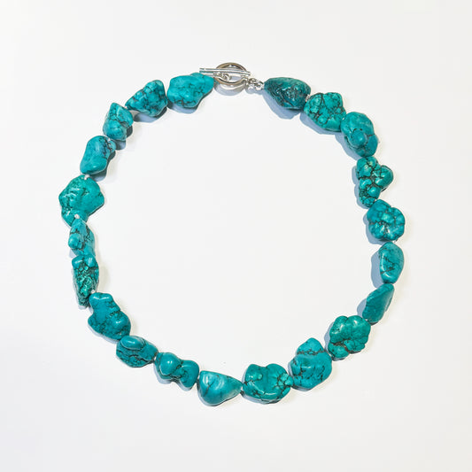 Collar turquesa natural.