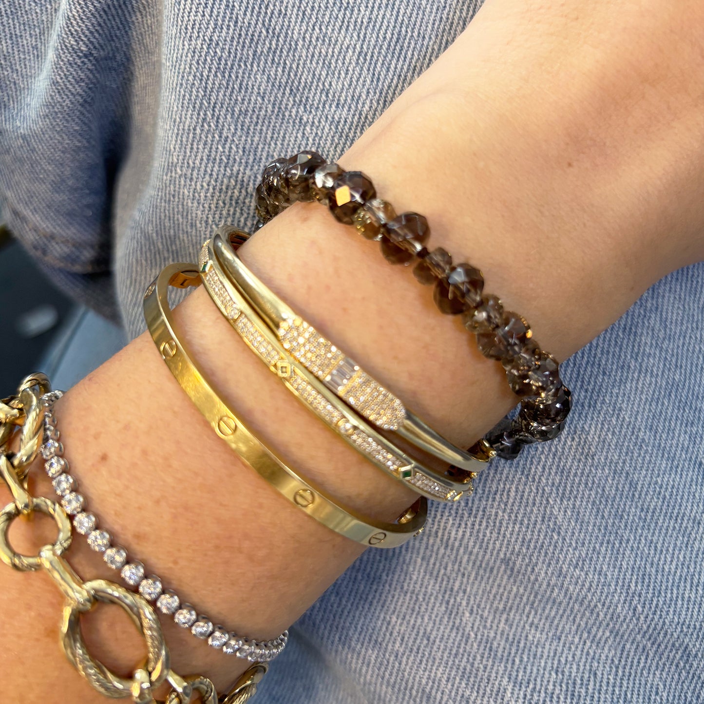 Pulsera topacio ahumado.