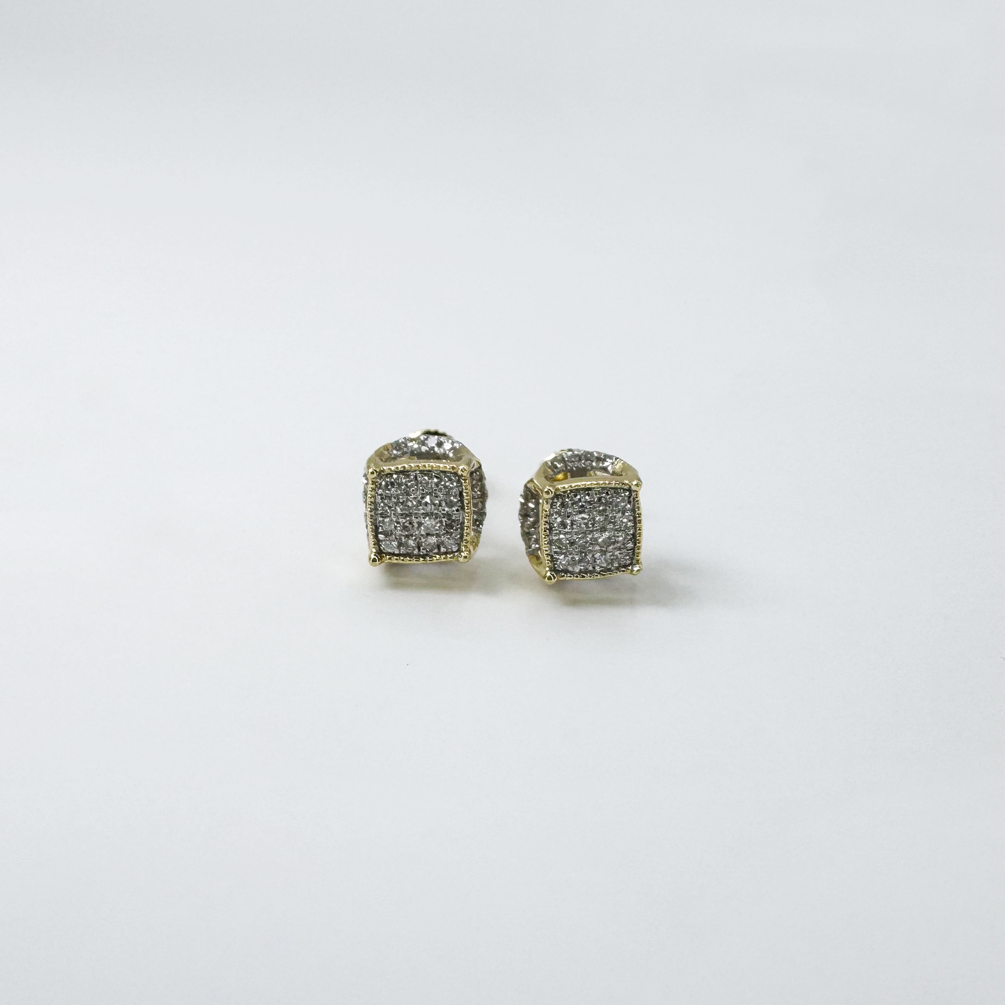 Broqueles diamantes crown y oro.