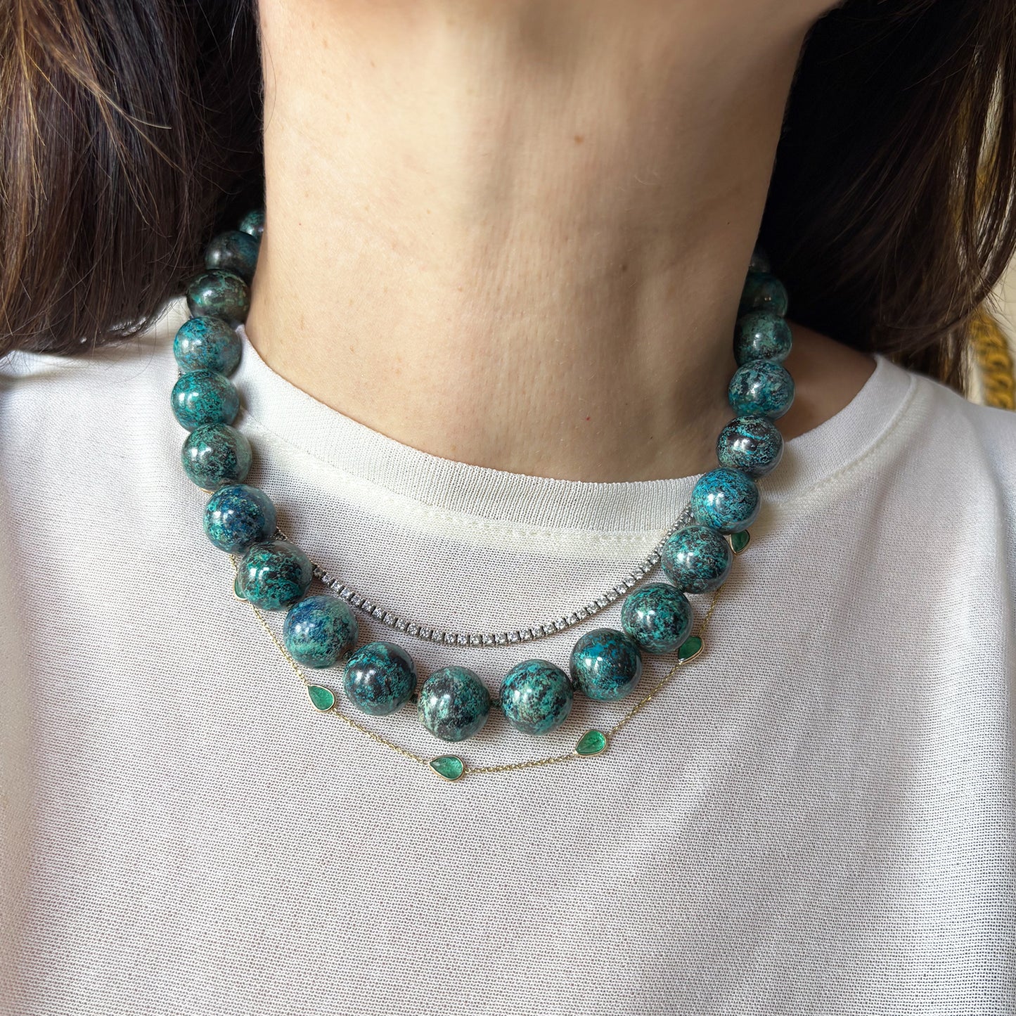 Collar turquesa grande.