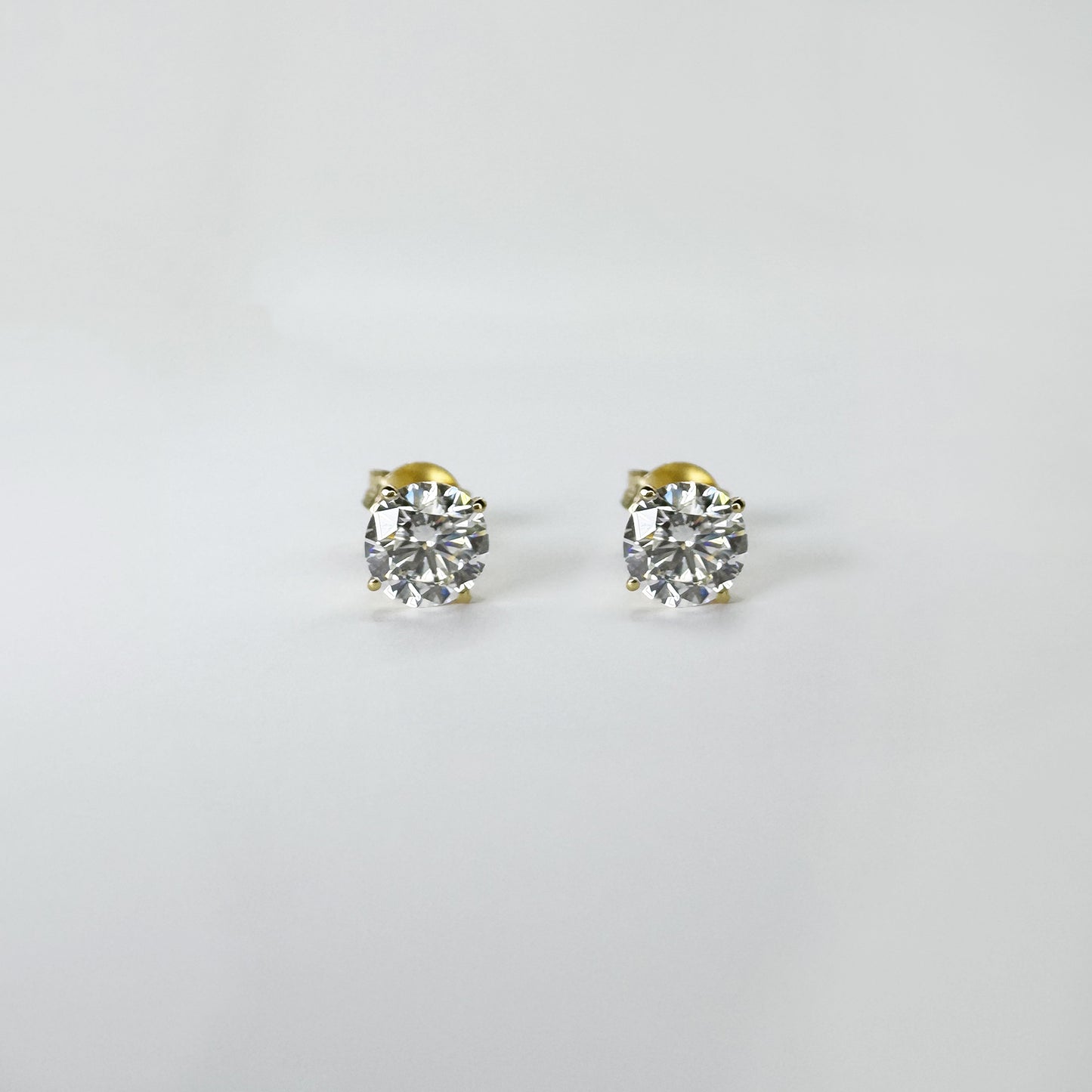 Broqueles diamante oro amarillo 2 cts.