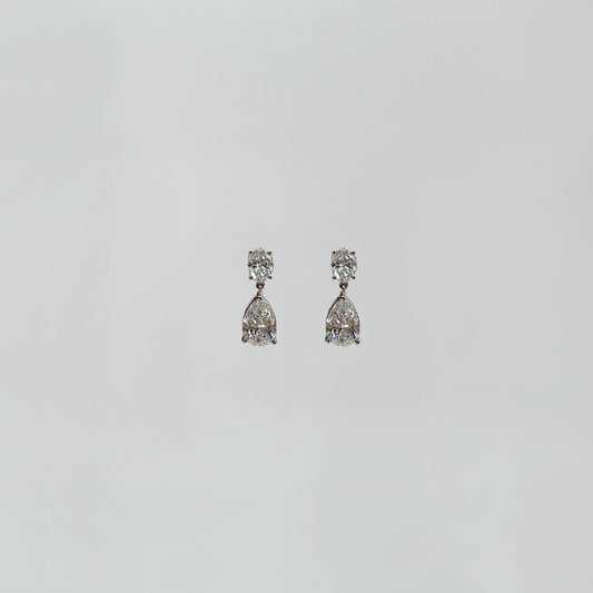 Aretes diamantes pera colagantes 1 ct.