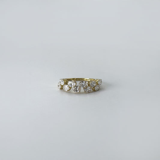 Anillo media churumbela diamantes ovalados zigzag 1 cts oro amarillo