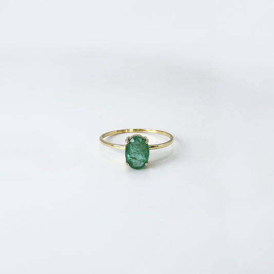 Anillo esmeralda oval