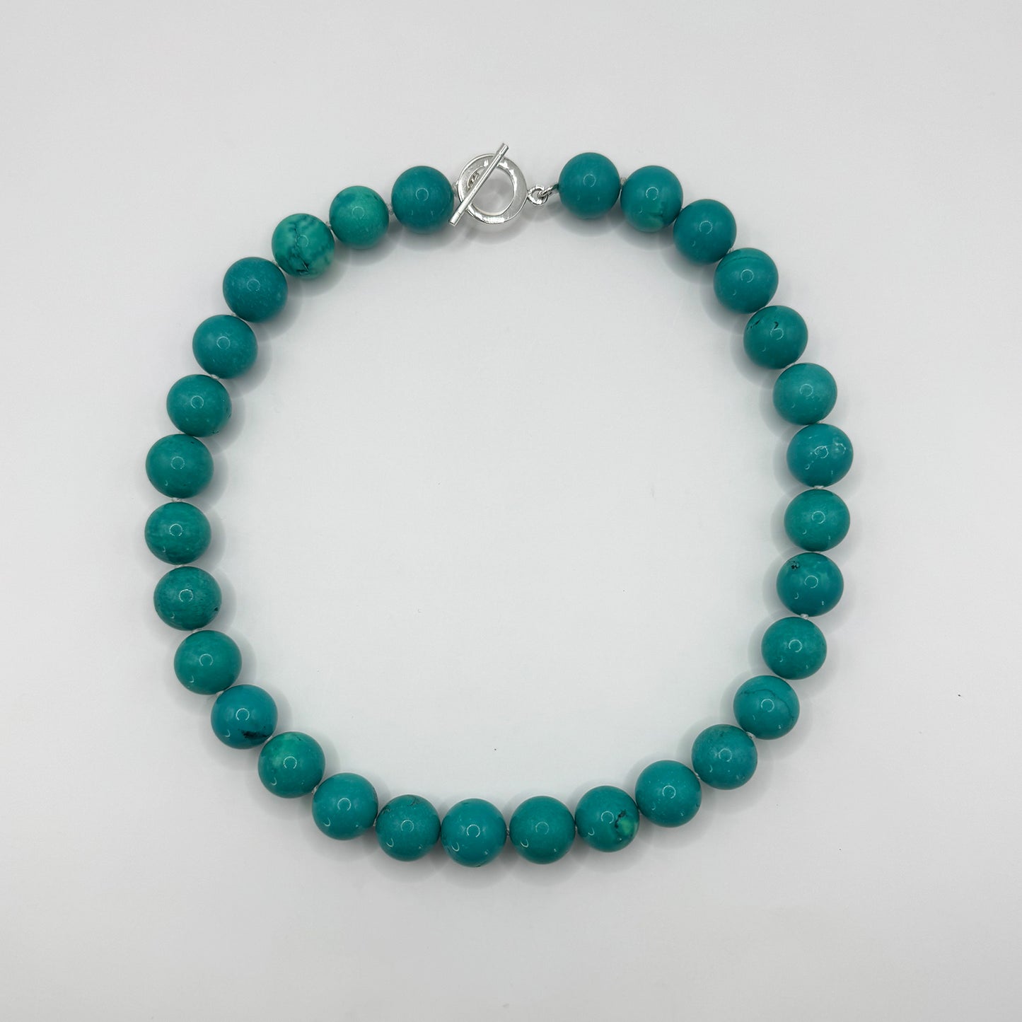 Collar tuquesa aqua.