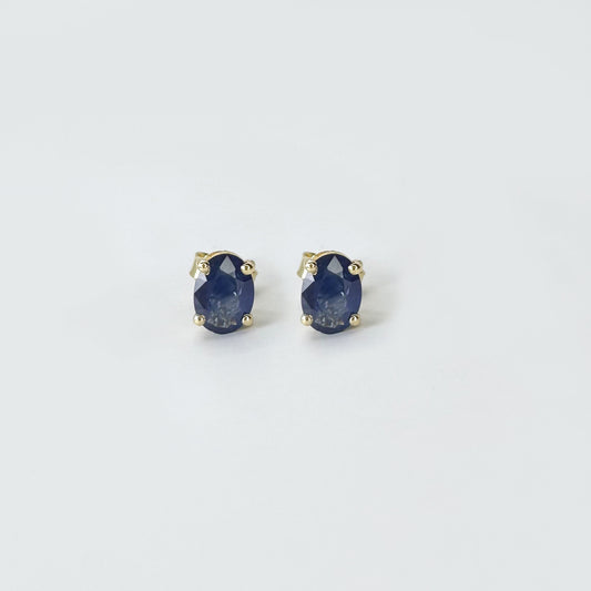 Aretes zafiros oval oro.