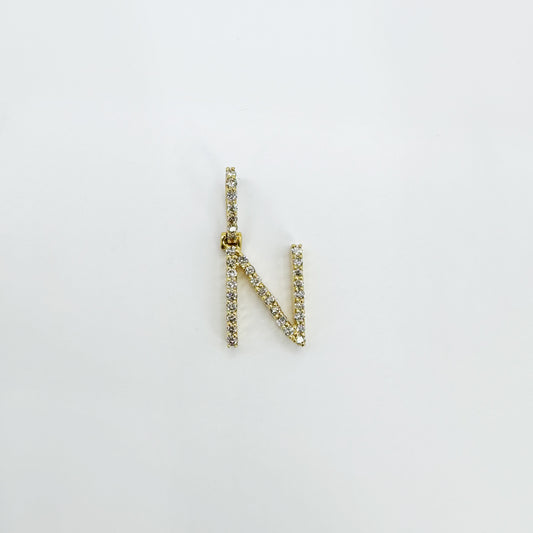 Dije letra "N" Inter Oro Amarillo y diamantes