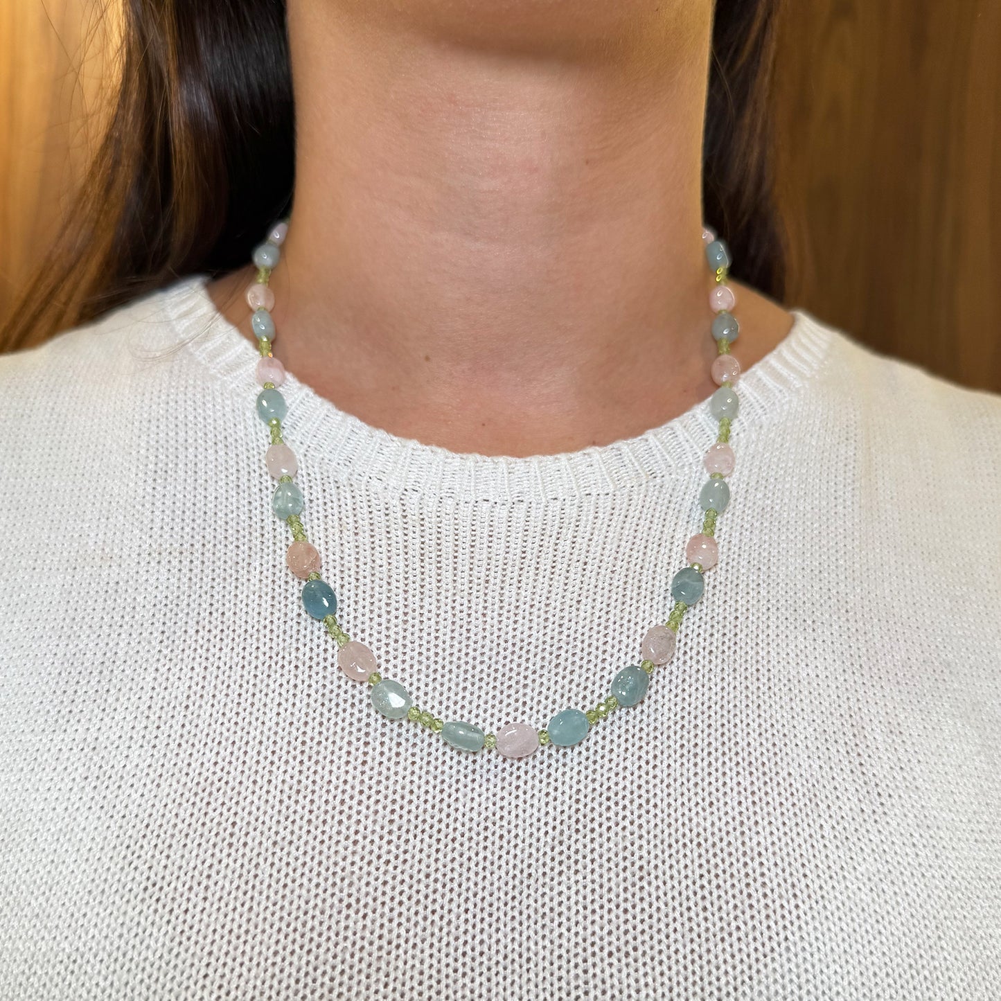 Collar cuarzo y turmalinas.