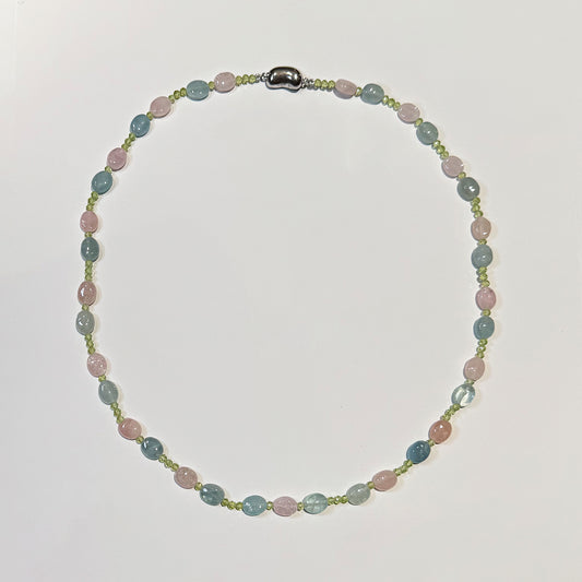 Collar cuarzo y turmalinas.