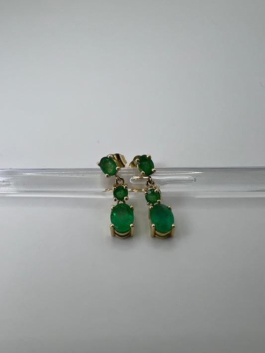 Arete Colgante de Esmeraldas