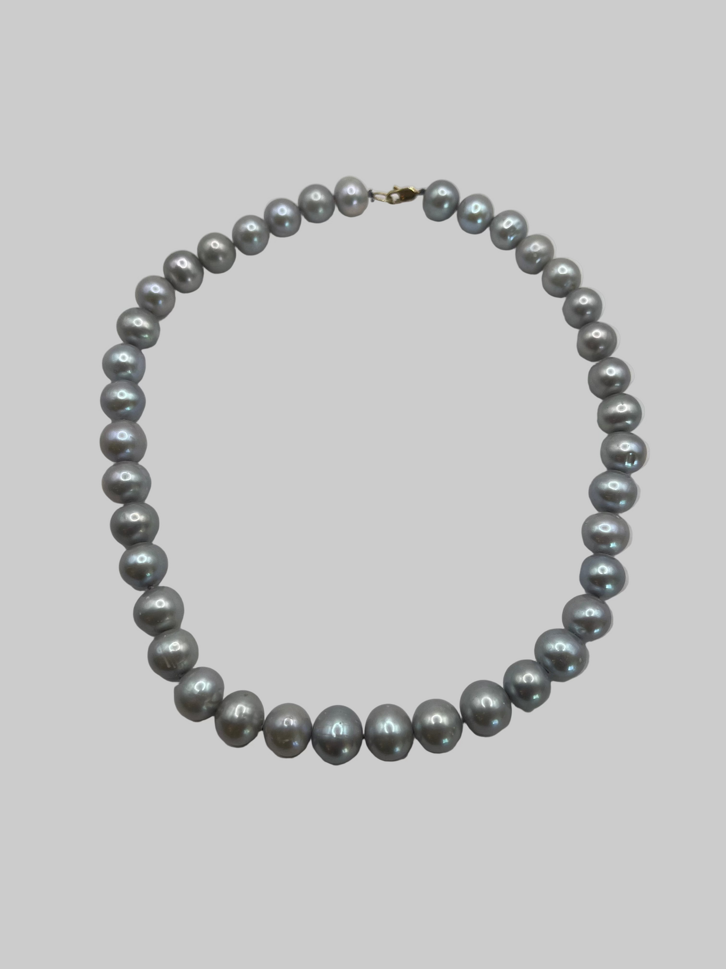 Collar Chocker Perlas Gris
