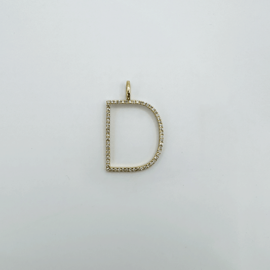 Dije letra D Thin XL - Oro Amarillo