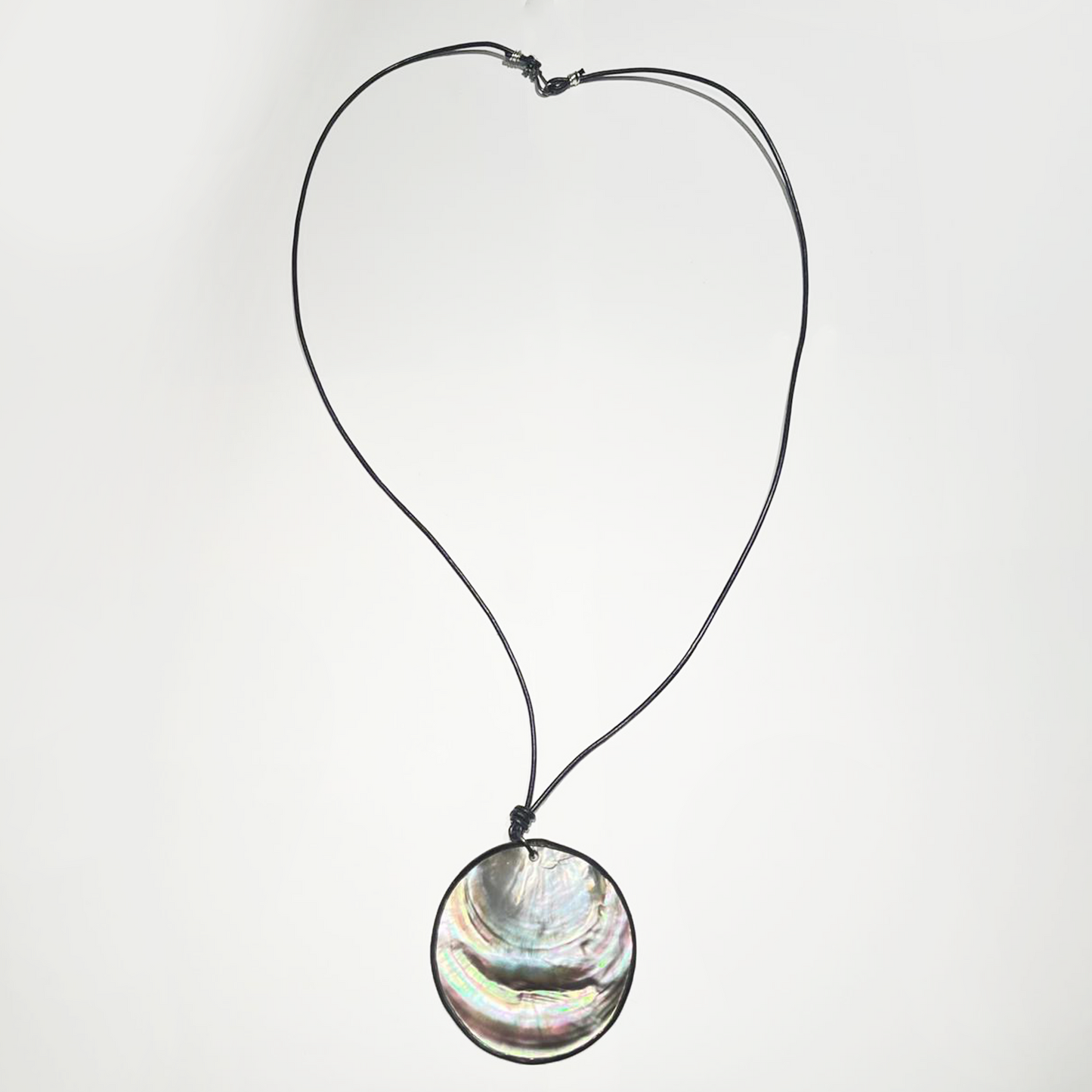 Collar madre perla.